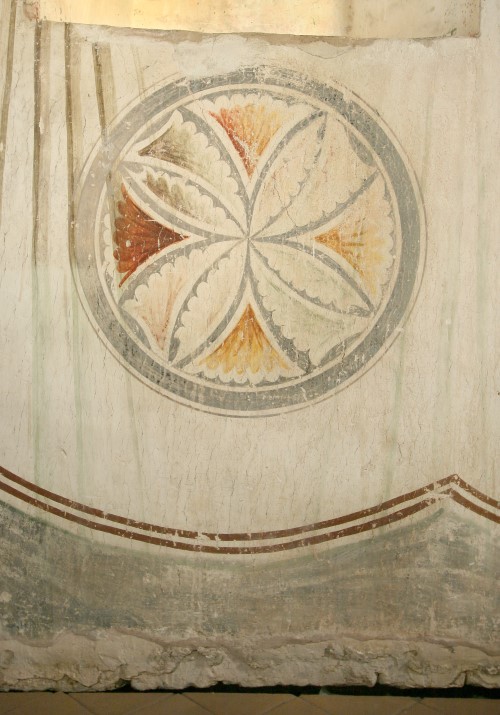 Полотенце с орнаментом (под южным окном) 